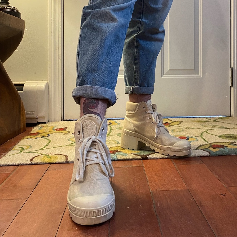 Guess Y2K lace up boot
